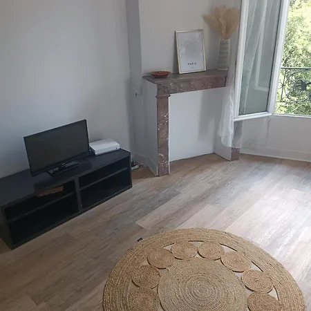 T2 Cosy 20 Min Paris *